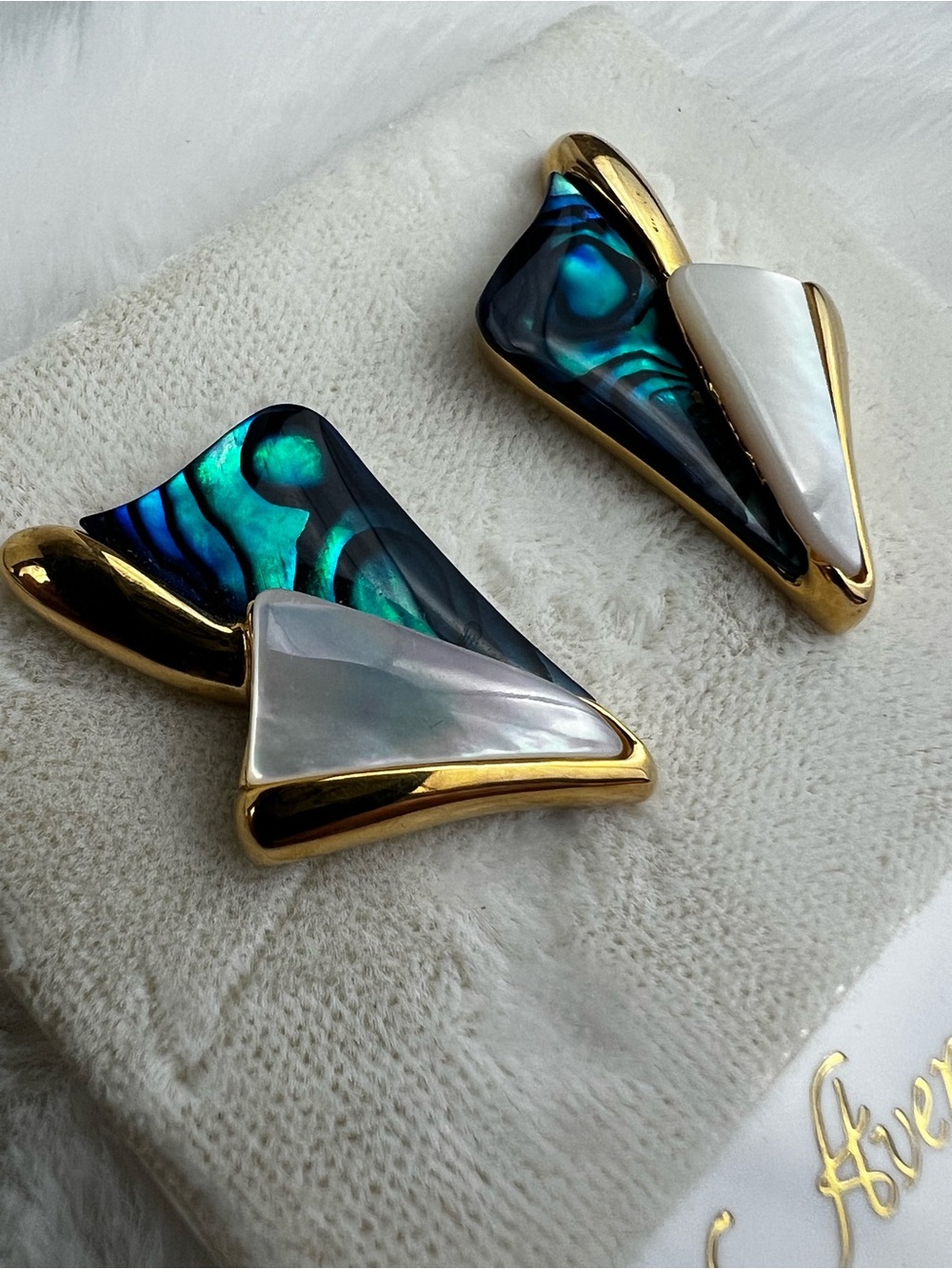 Vintage Butler Fifth Avenue Collection Abalone Earrings 14K Gold Posts